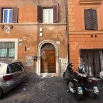 Apartamento Bocaccio's - 2 Min From Trevi Fountain Roma
