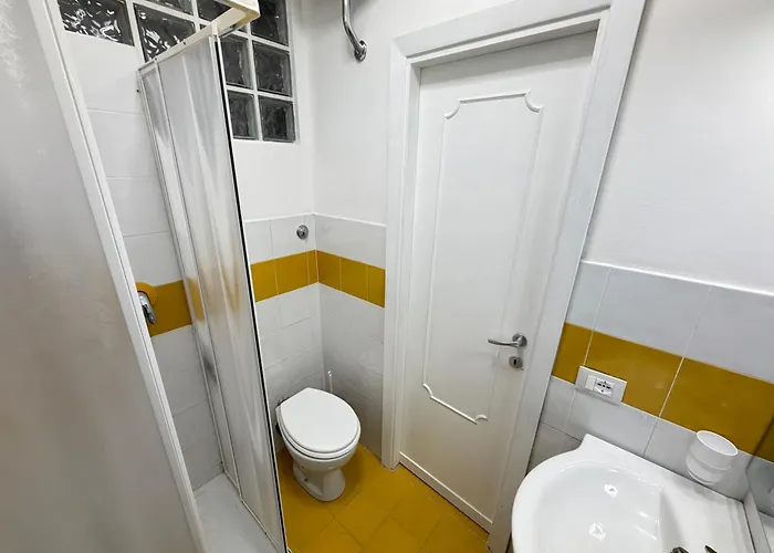 Bocaccio's - 2 Min From Trevi Fountain Roma